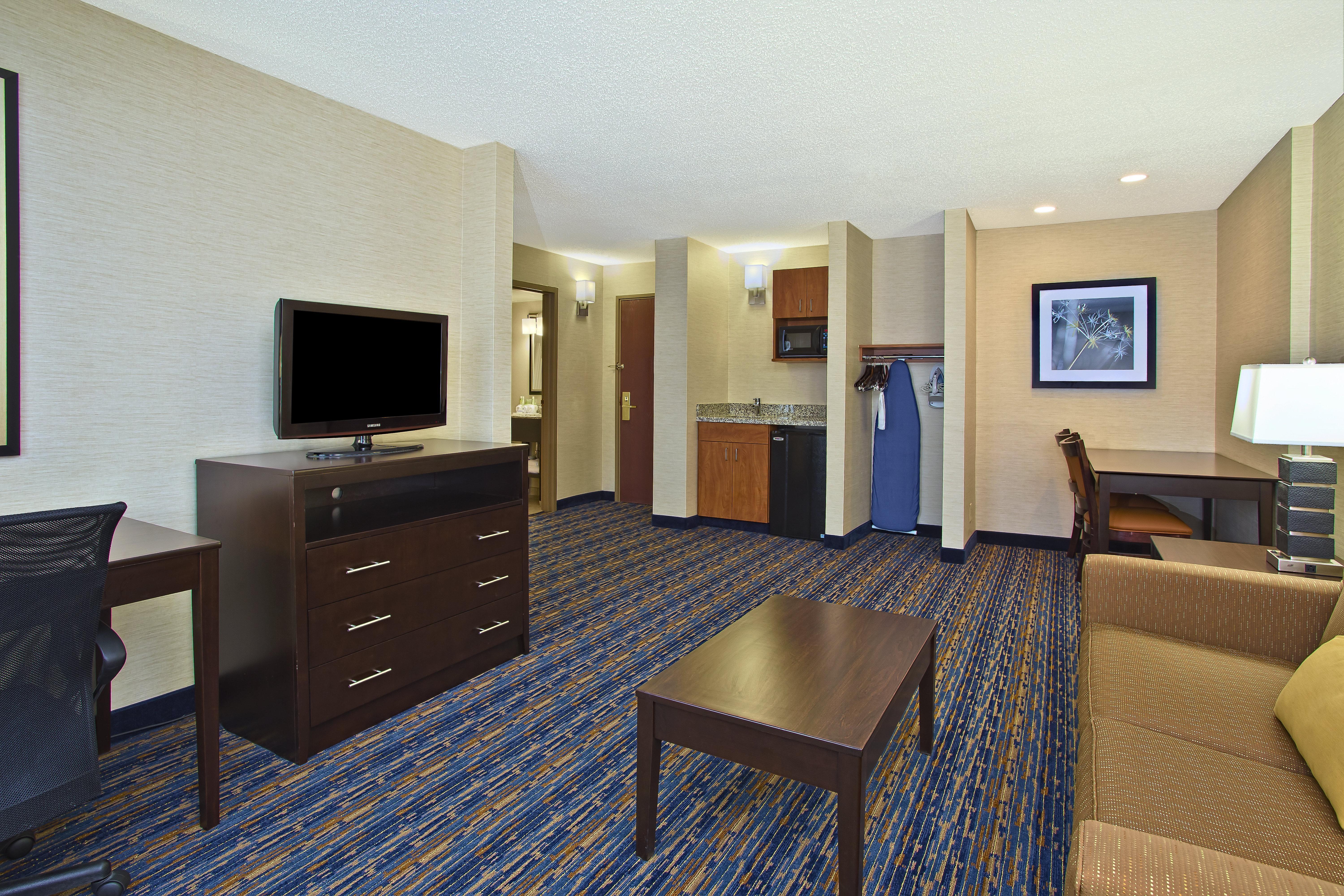 Holiday Inn Express And Suites Pittsburgh West Mifflin By Ihg Exteriör bild