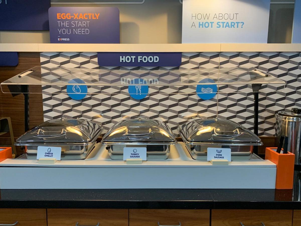 Holiday Inn Express And Suites Pittsburgh West Mifflin By Ihg Exteriör bild