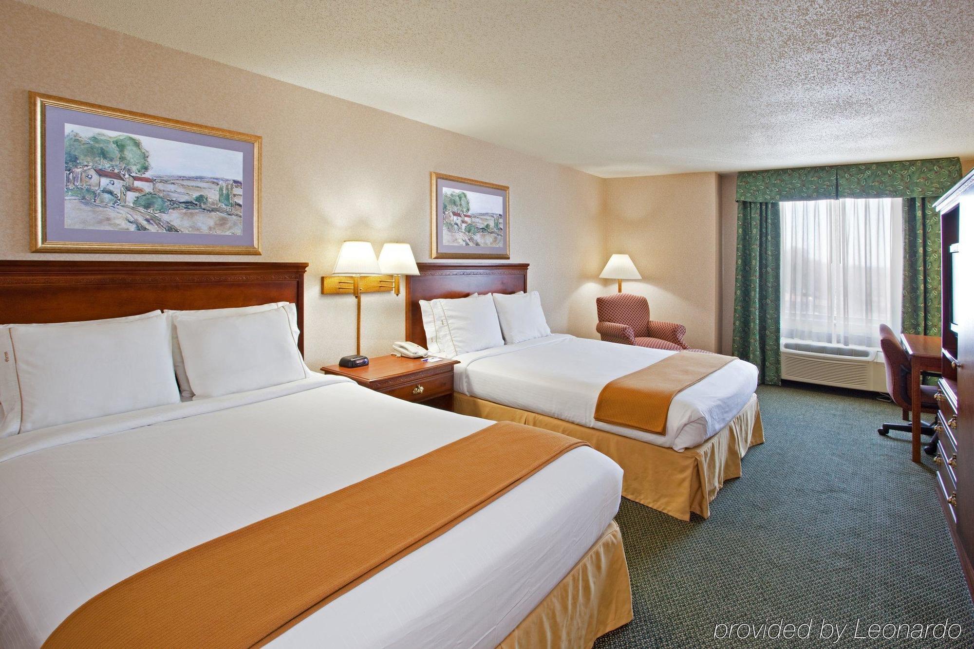 Holiday Inn Express And Suites Pittsburgh West Mifflin By Ihg Exteriör bild