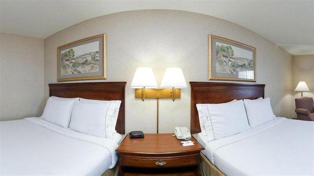Holiday Inn Express And Suites Pittsburgh West Mifflin By Ihg Exteriör bild
